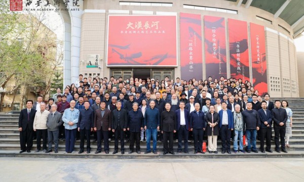 “大漠长河  李青丝绸之路艺术作品展”：300余幅作品全景呈现40余年创作成果
